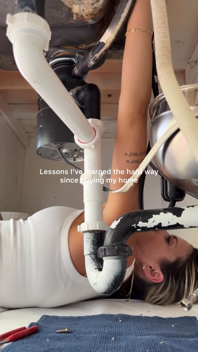 Instagram post by @melissaannmariee for Rocket Mortgage. Caption reads: #ad Partnering with @Rocketofficial on this....