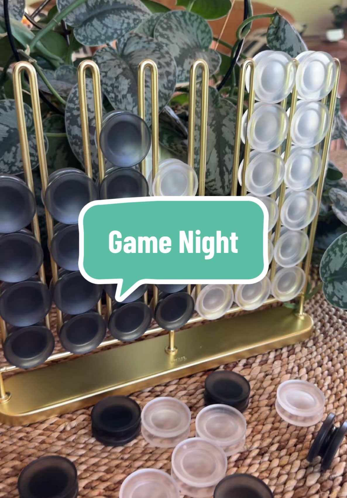 TikTok post by @sofloridagirl for Umbra. Caption reads: [...] and you can leave it out all year round.....