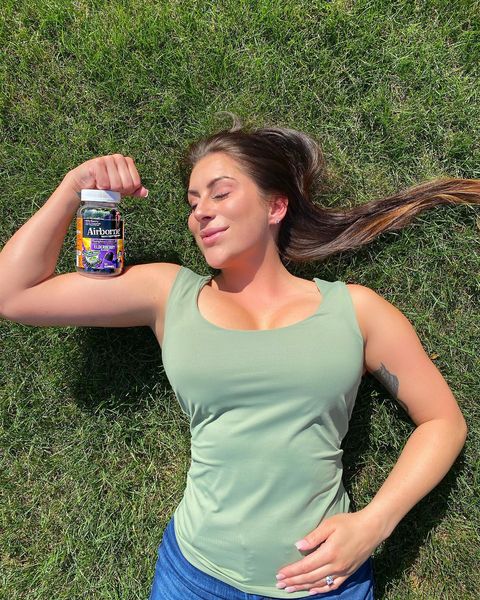 Instagram post by @allanaorlando for Airborne. Caption reads: Let’s support that immune system with @airborne_us....