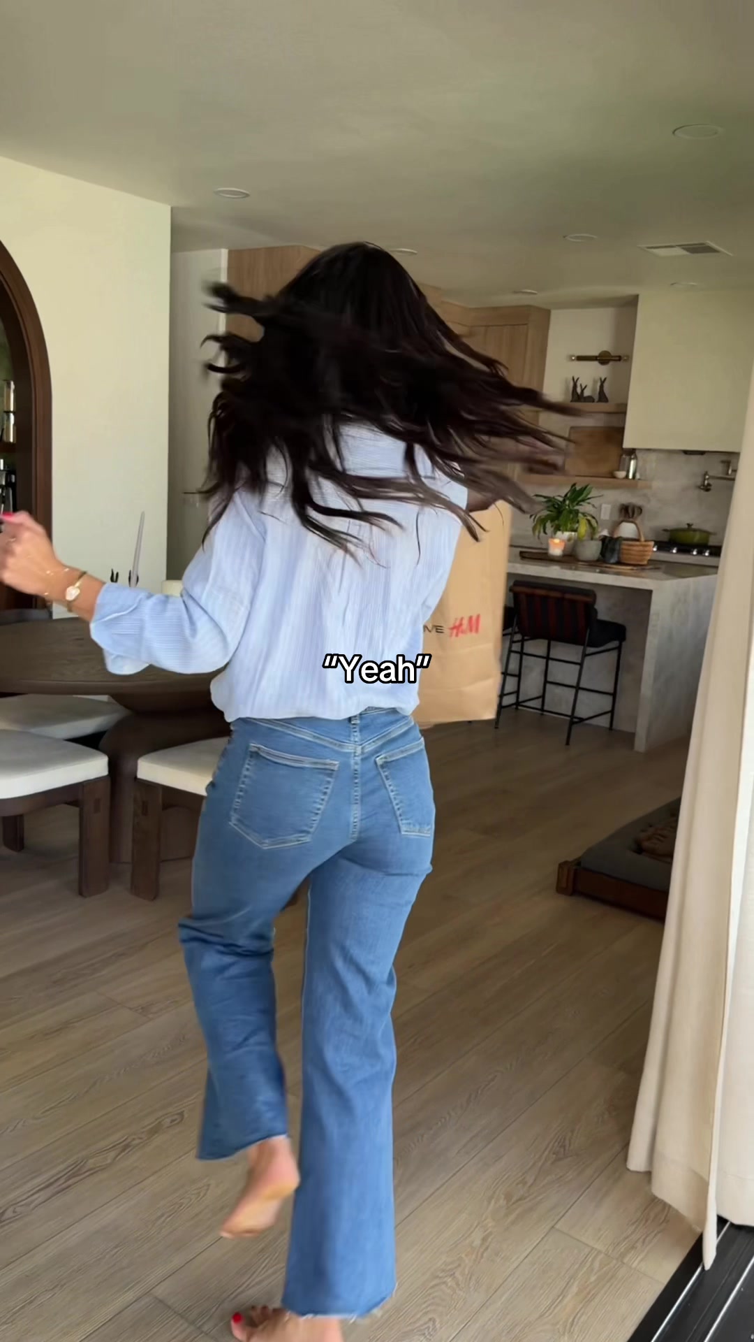 TikTok post by @mananamariee for H&M. Caption reads: You’re cute jeans @H&M #ad.