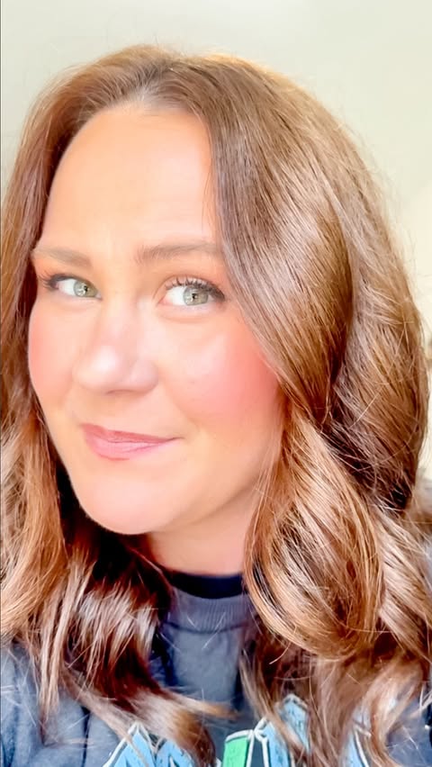 Instagram post by @dinosaurmamasvg for Creative Fabrica. Caption reads: 🤯 Weeding WONDER! Stop Struggling with Vinyl!....