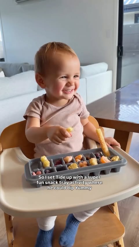 Instagram post by @christinephilippa for Little Bellies. Caption reads: WINNER IS @mollyyyye Little Bellies Snack Giveaway....