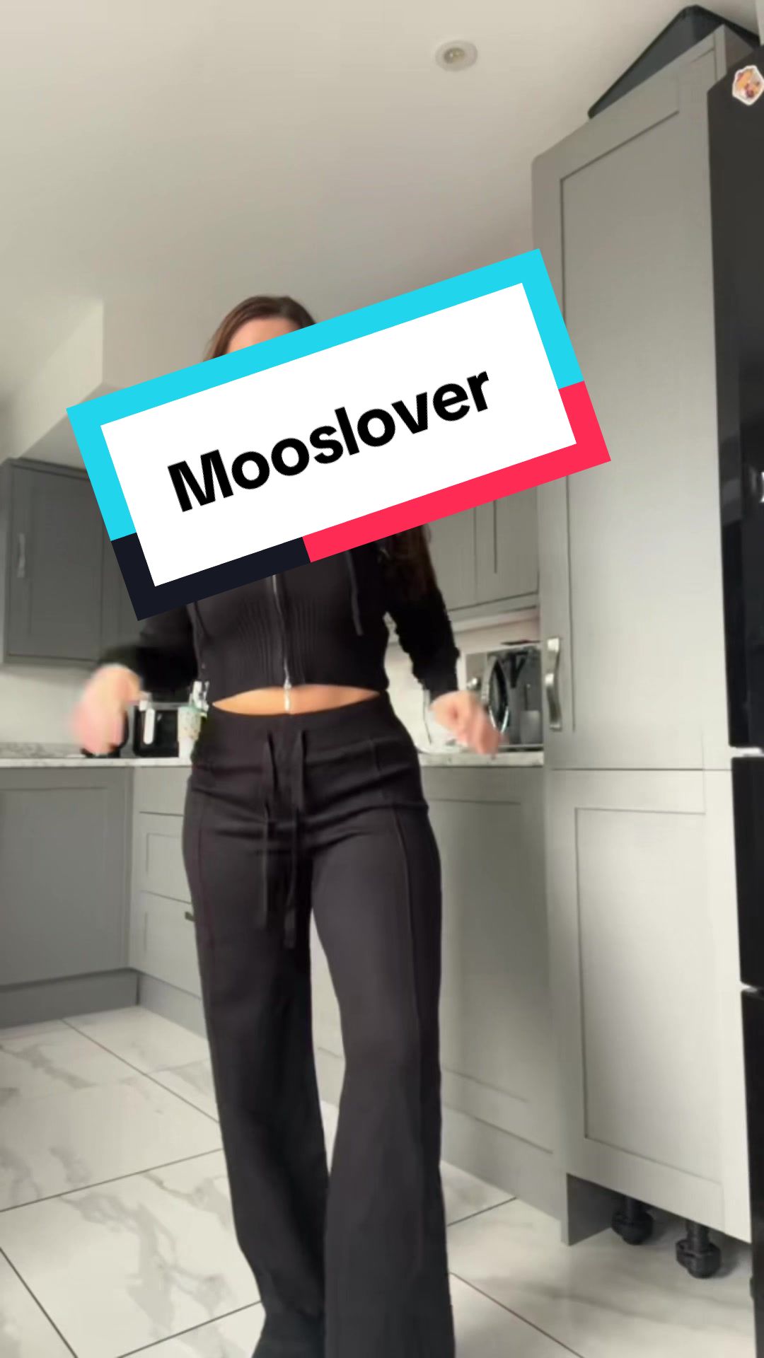 TikTok post by @janinekxx_tiktokfinds for MOOSLOVER. Caption reads: This is such a cute little set @Mooslover_uk....