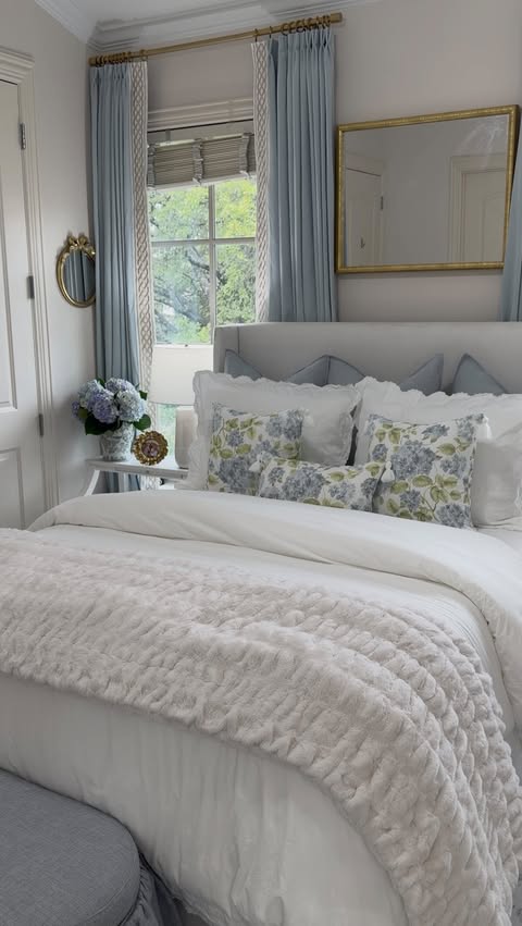Instagram post by @_cheyannafrazier for Wayfair. Caption reads: #ad new room for year three!!! @wayfair shop my....