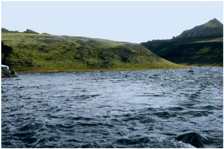 Instagram post by @frauki for Mercedes-Benz. Caption reads: [...] week full of fun in Iceland with the....