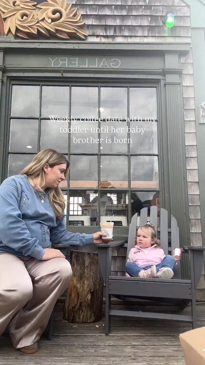 Instagram post by @itsjessbcollins for The Bump. Caption reads: Special mommy-daughter time to remember 🥹🩷

🎥....