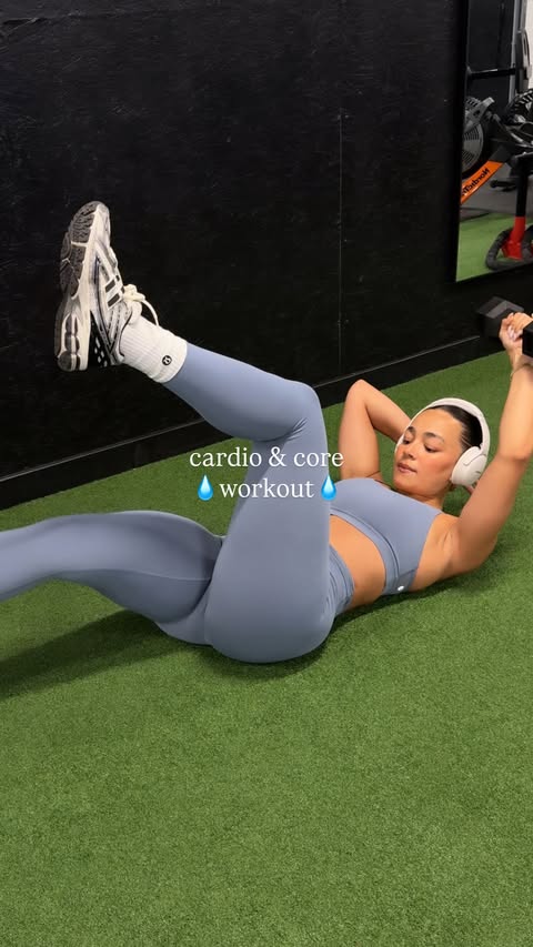 Instagram post by @rachelalexandraa for lululemon. Caption reads: [...] motivation like a new gym outfit and....