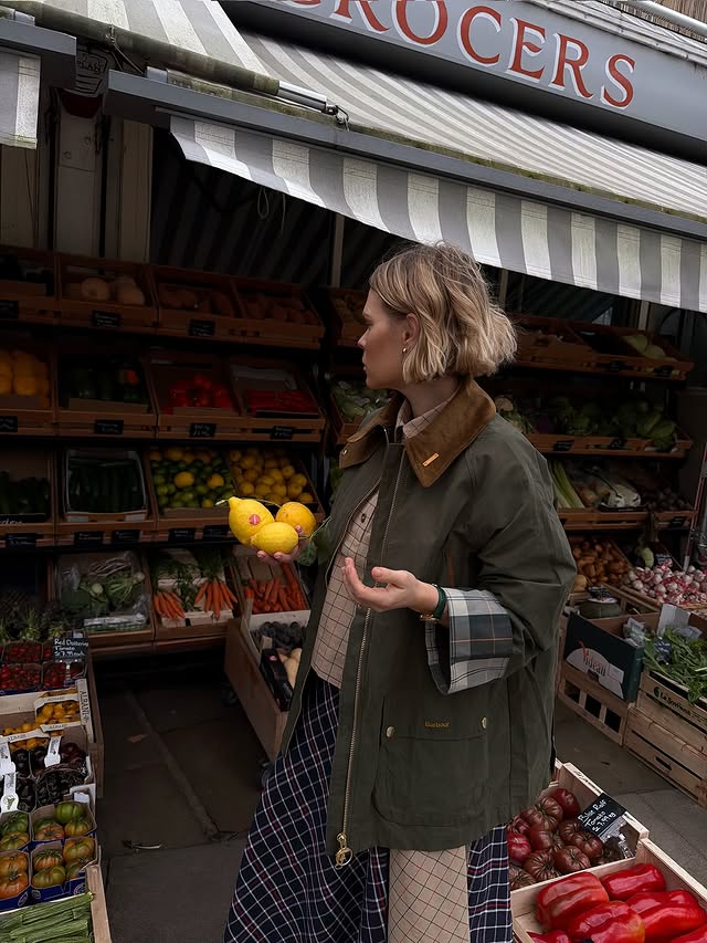 Instagram post by @jessie_bush for Barbour. Caption reads: [...] more English, or more iconic than a @barbour....