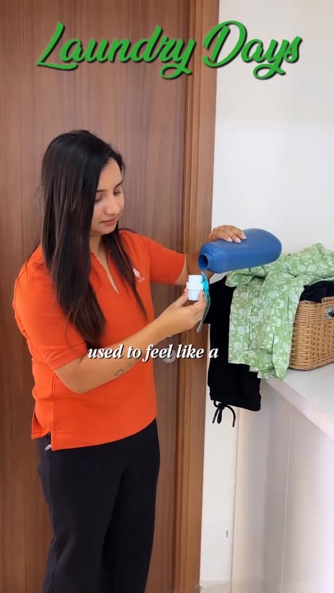 Instagram post by @_arpita_sarkar for Neuaura. Caption reads: [...] powerful, and mess-free ✨🫧 With NEUAURA....