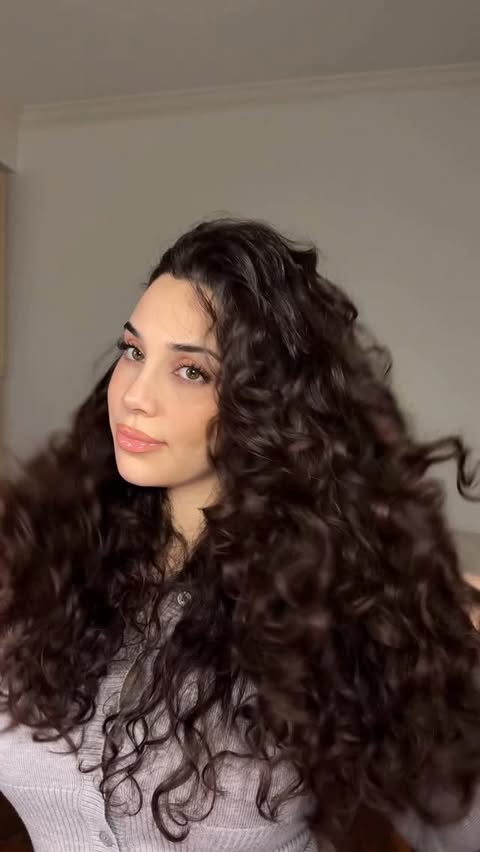 Instagram post by @aslinurakinci for Aveda. Caption reads: [...] i think we know how obsessed i am with....