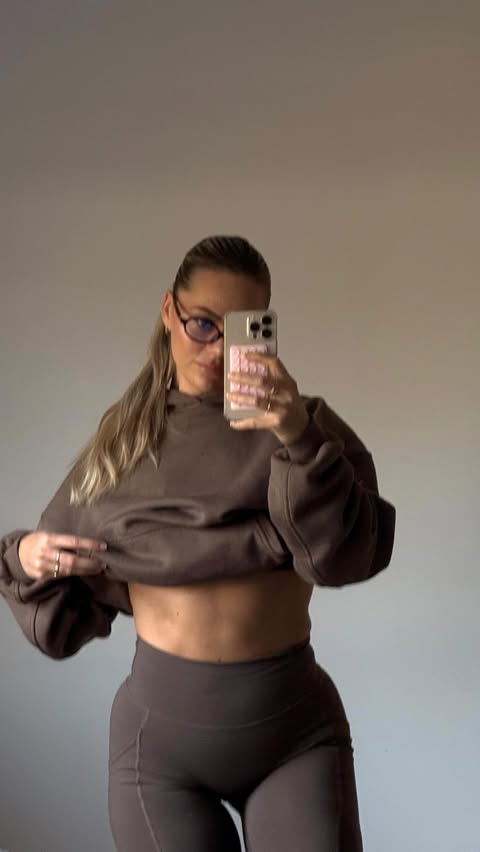 Instagram post by @debbiexfitness for XXL Nutrition. Caption reads: [...] t/m 30 Nov 20% korting op alles van....