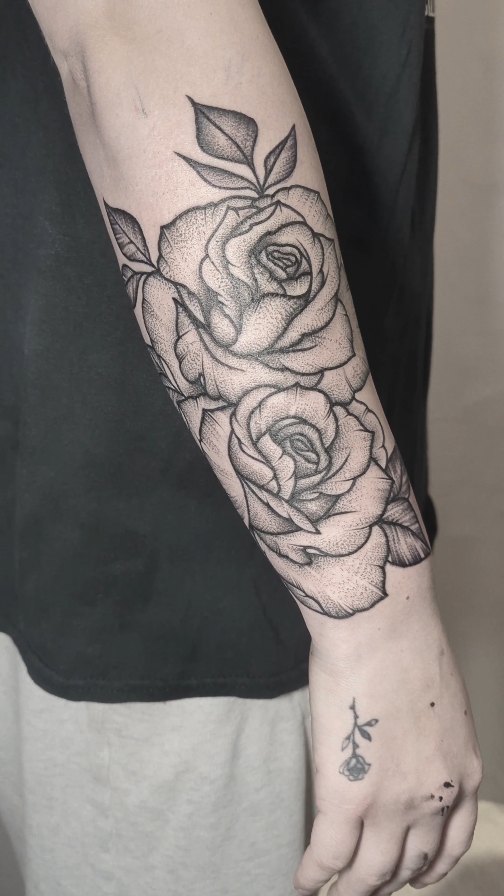 Instagram post by @nicktylertattoo for Dragonhawk Official. Caption reads: 40K GIVEAWAY LOADING... ⏳

Until then check out....