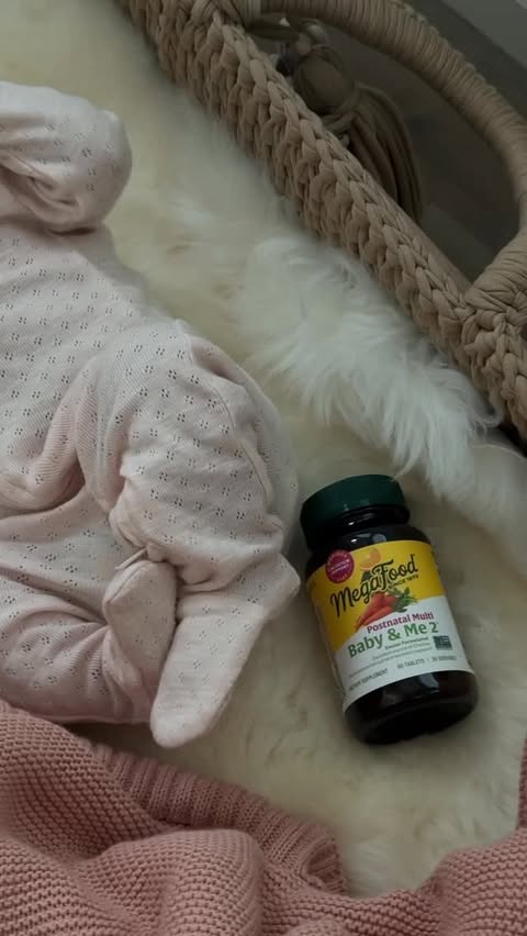 Instagram post by @mackenziehbell for MegaFood. Caption reads: #megafoodpartner Holiday/cold season with a [...].