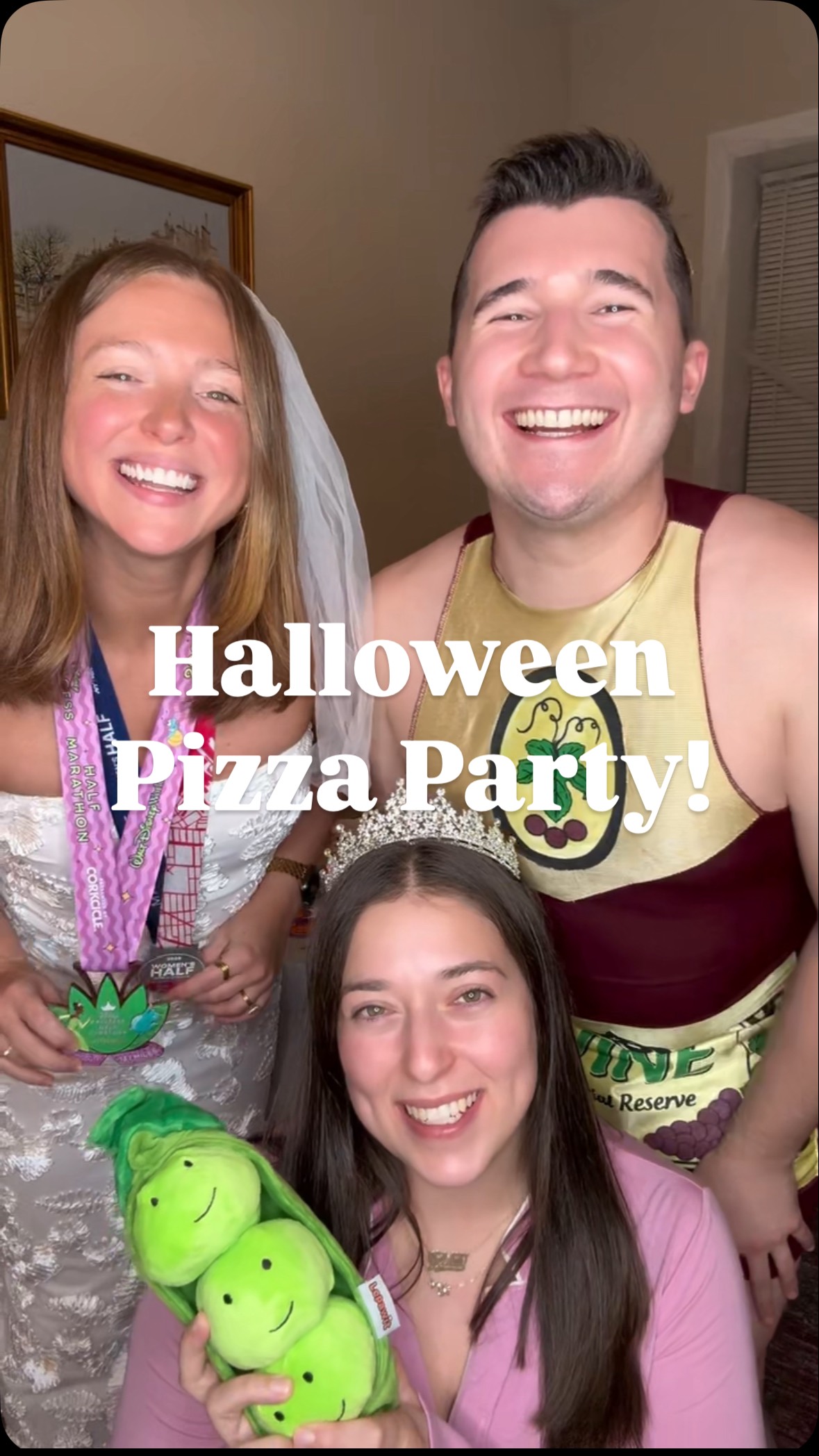 Instagram post by @glassofweinstein for Bob's Red Mill. Caption reads: 👻 Happy Halloween! 👻 

What better way to....