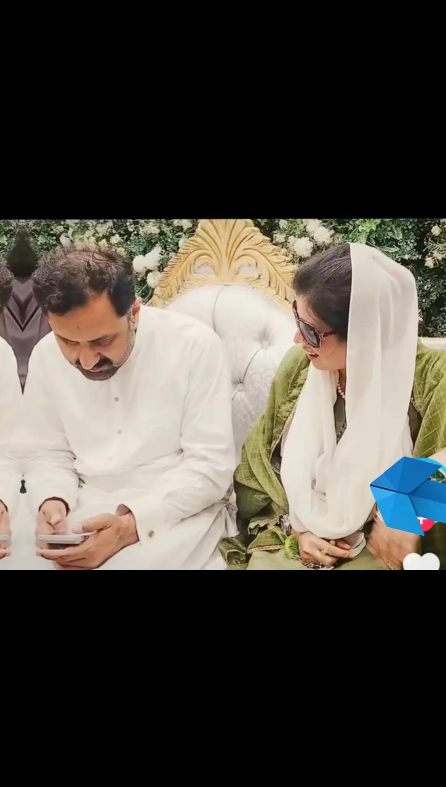 TikTok post by @mohabat.ali.khan.gopang for Pakistan Tehreek-e-Insaf. Caption reads: #varal_tik_tok_video #pti_zindabad #imrankhan #fvy....