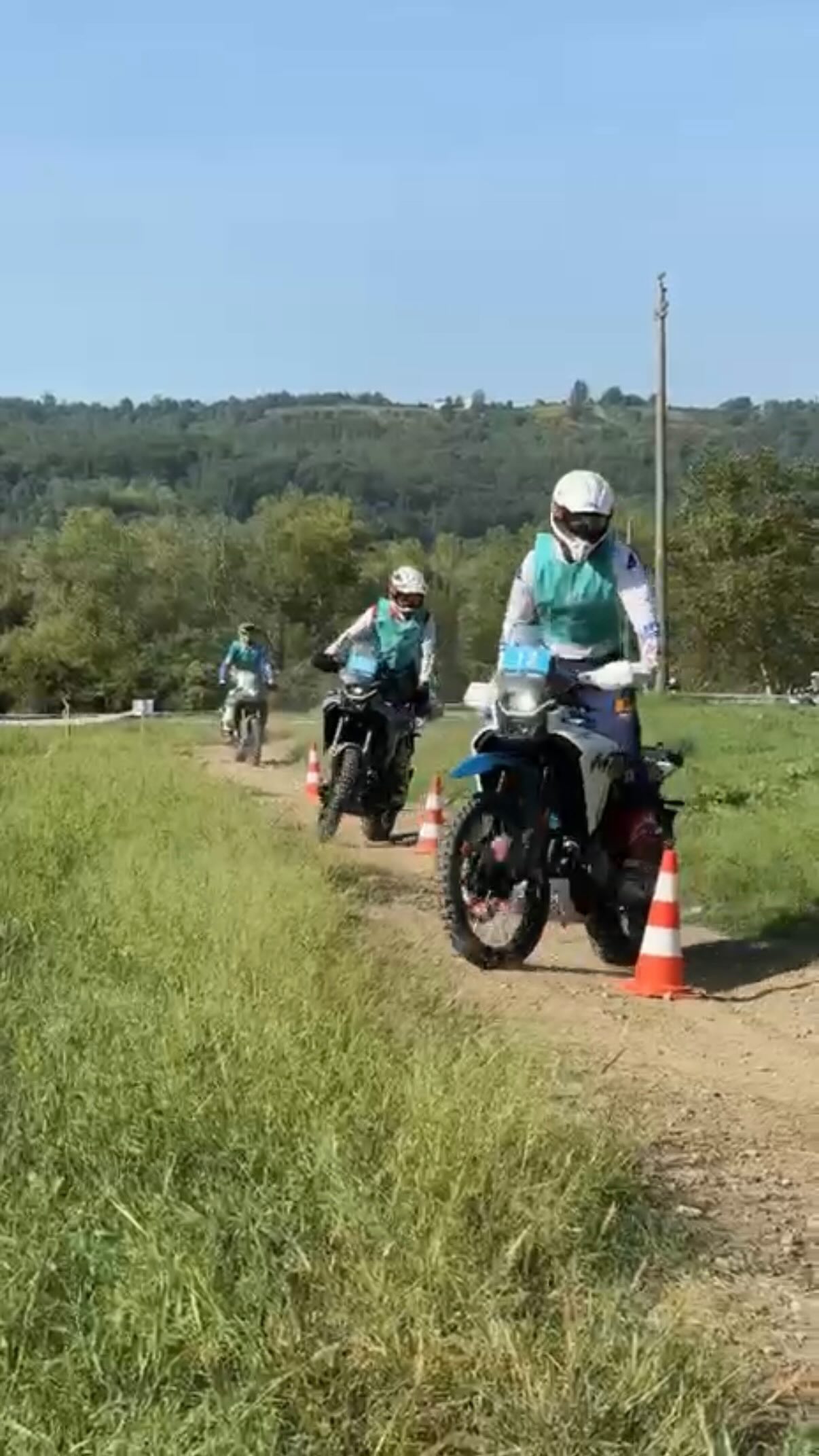 Instagram post by @cfmoto_italia for Cardo Systems. Caption reads: 👉🏻 Ieri a Rivanazzano Terme si è respirata....