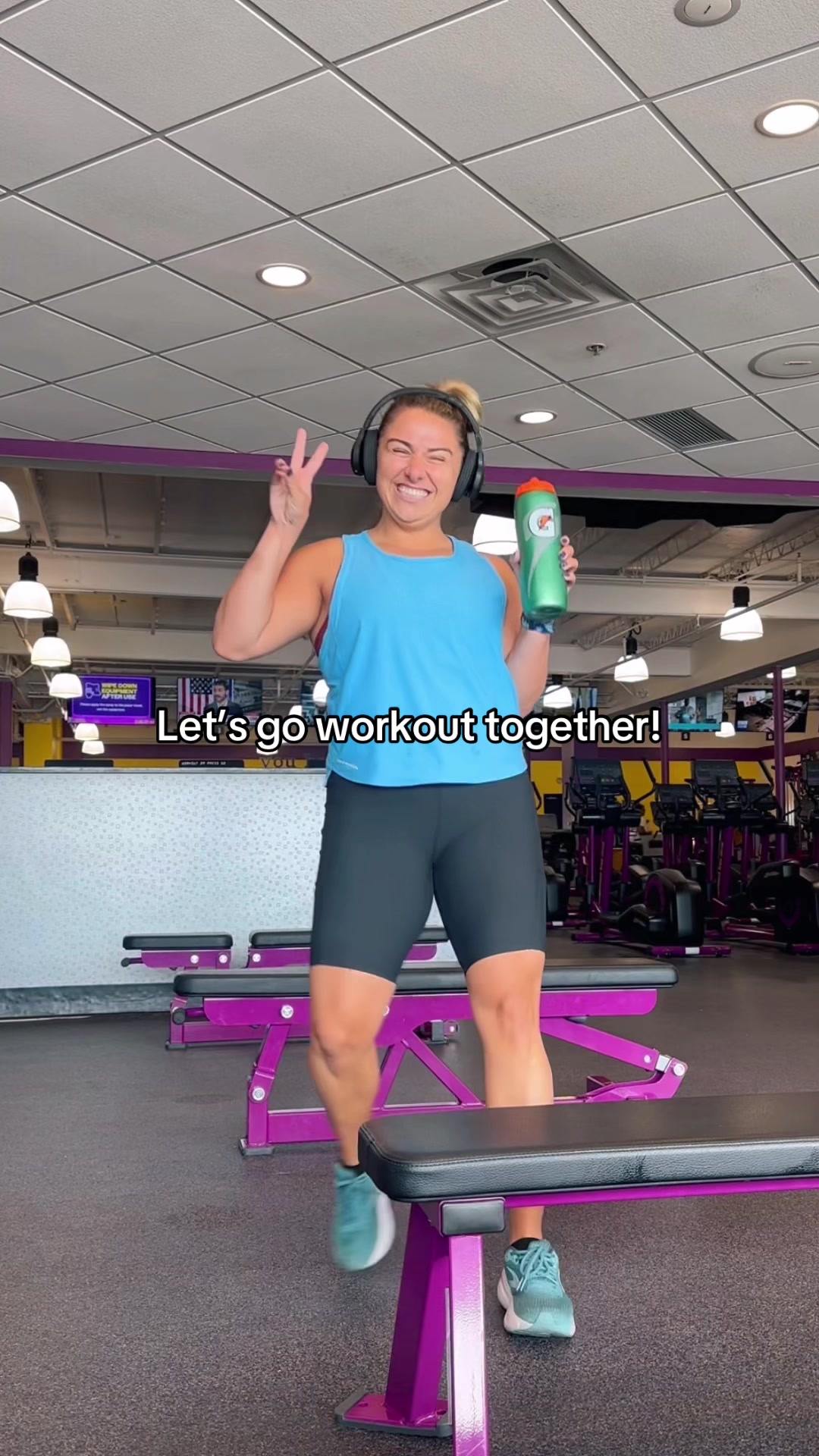 TikTok post by @britini_dangelo for Zhou Nutrition. Caption reads: 🚨#ZhouNutrition Let’s workout together🚨@Zhou....