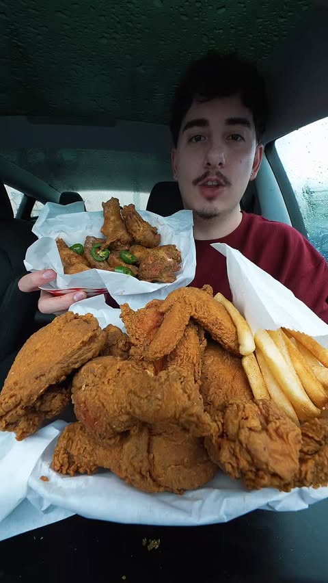 Instagram post by @blakesmunchies for OLIPOP. Caption reads: Louisiana Fried Chicken🍗 @drinkolipop....