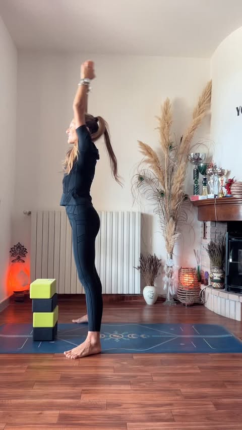 Instagram post by @insta_yogini for Fanka. Caption reads: [...] your heart open in the face of....