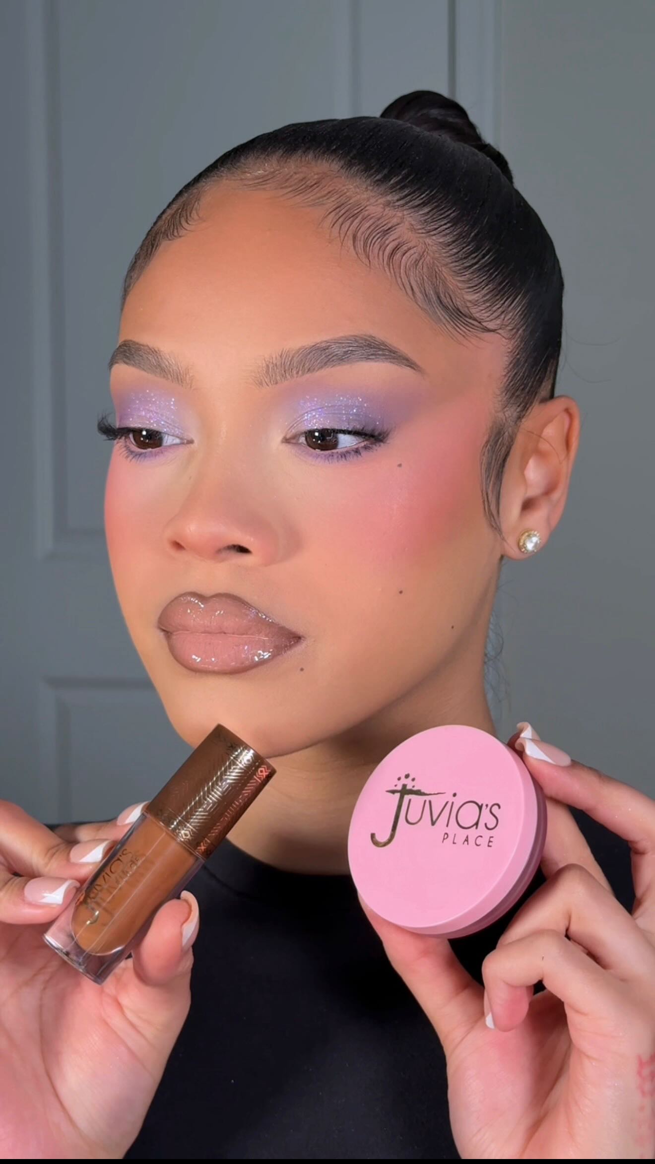 Instagram post by @logannicolemua for Juvia’s Place. Caption reads: Are you team BLUSH or team BRONZE?👀🩷....