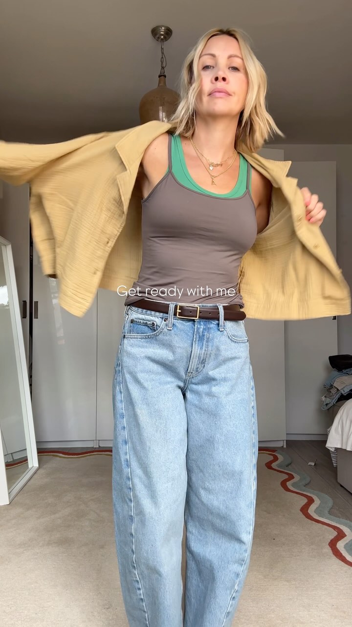 Instagram post by @ashley.dainty for Estrid. Caption reads: Grwm.. 2 lovely parcels arrived yesterday , these....