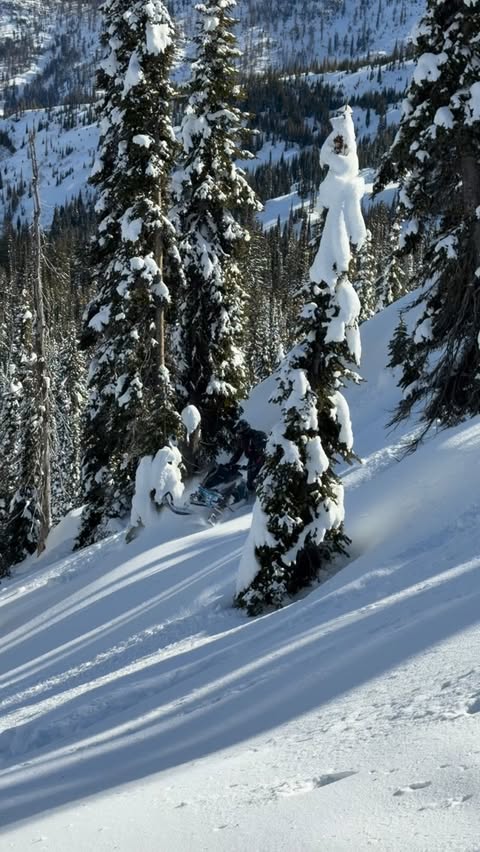 Instagram post by @snowmobilefails for Ski-Doo. Caption reads: [...] 🎥 • Be sure to get to your local @skidoo....