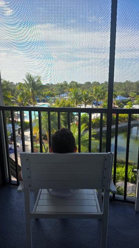 Instagram post by @a_travellers_tale for Visit Orlando. Caption reads: Our stay at @thegroveresort was everything this....