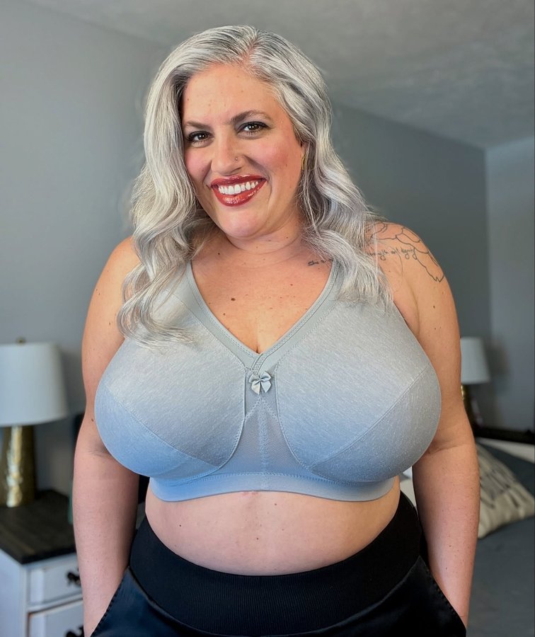 Instagram post by @mrs.heathergray for Glamorise. Caption reads: @glamorisebras has been perfecting the fit since....