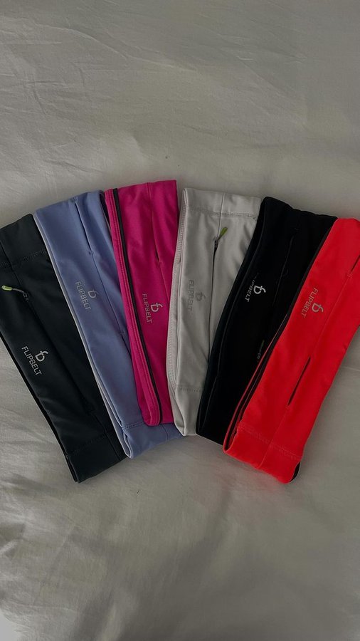 Instagram post by @jill_justine_ for FlipBelt. Caption reads: [...] #runner #runwithme #runningbelt #flipbelt....