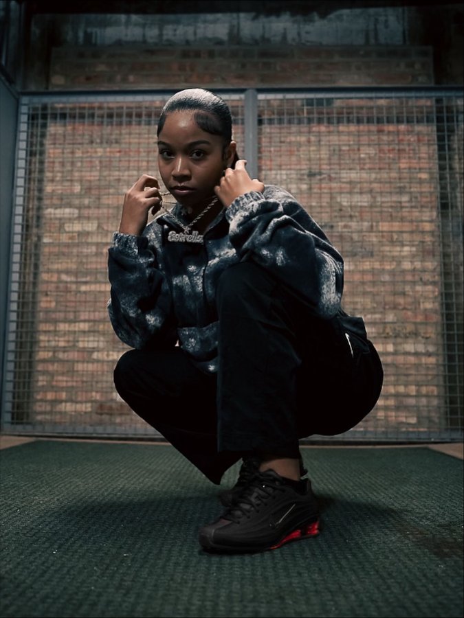 Instagram post by @star.bandz for Foot Locker. Caption reads: Shox Z on me 
#shoxz #notheretobeliked....