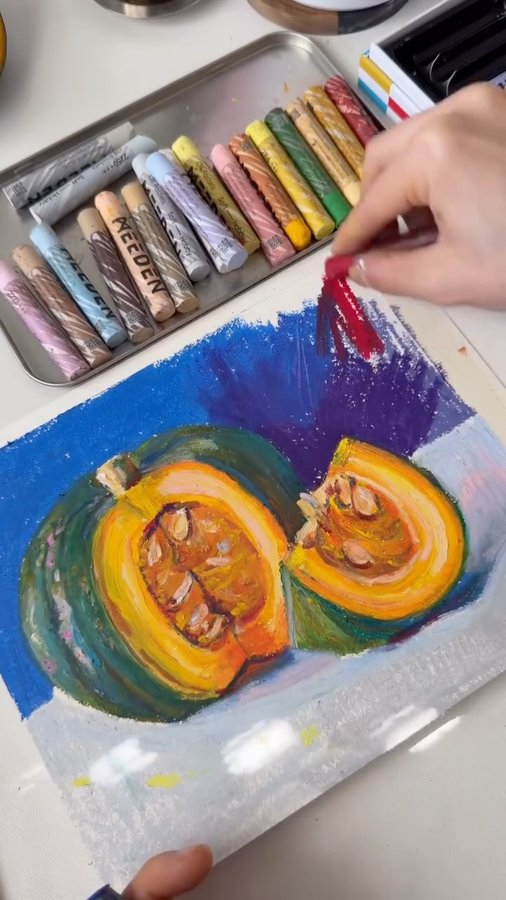 Instagram post by @zoe.art.garden for MEEDEN ART. Caption reads: More pumpkin 🎃 with oil pastel from @meeden.art.....