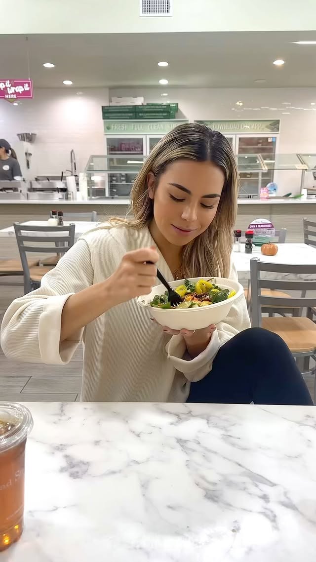 Instagram post by @victoriacastillo____ for Salad Station. Caption reads: It’s giving… I could eat @thesaladstation all week....