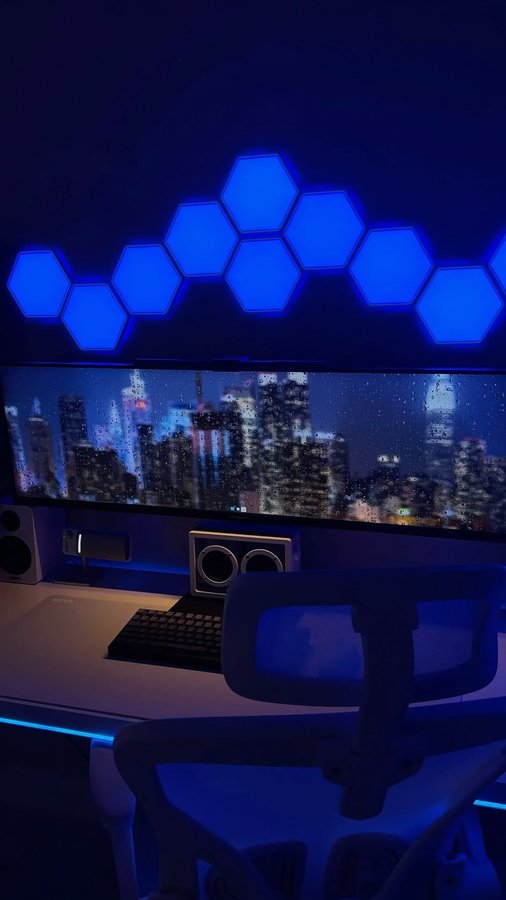 Instagram post by @the_aritech for INNOCN. Caption reads: A little #unboxing video if the @innocnofficial....