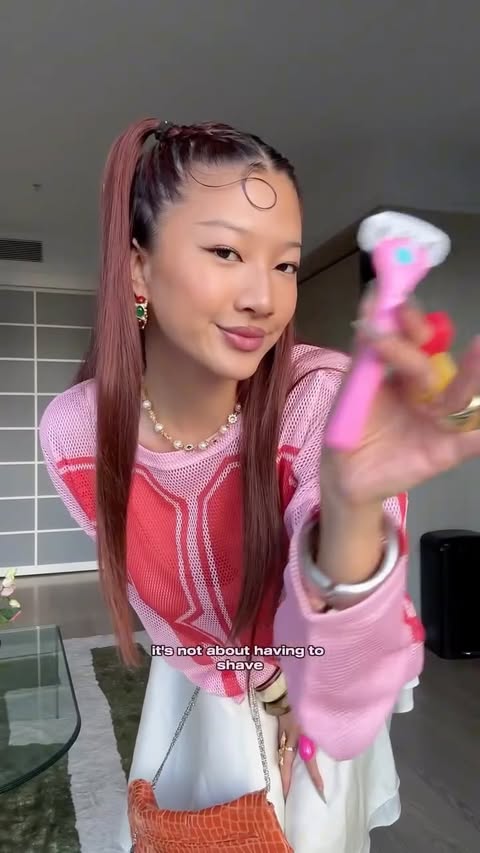 Instagram post by @xiaoxiaowangg for Billie. Caption reads: @billie allows me to embrace every inch of my....