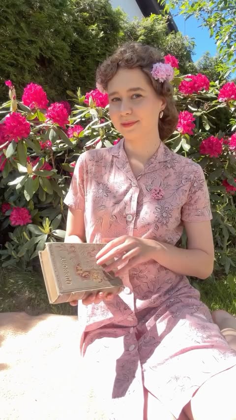 Instagram post by @army_margaret for Eveline Cosmetics. Caption reads: [...] we travel back to the 1940s with....