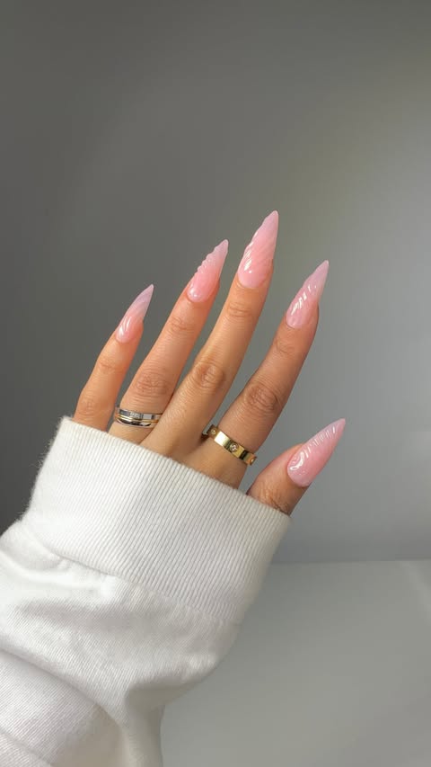 Instagram post by @glossytipped for BTArtbox Nails. Caption reads: [...] might be a stiletto girl !! Using....