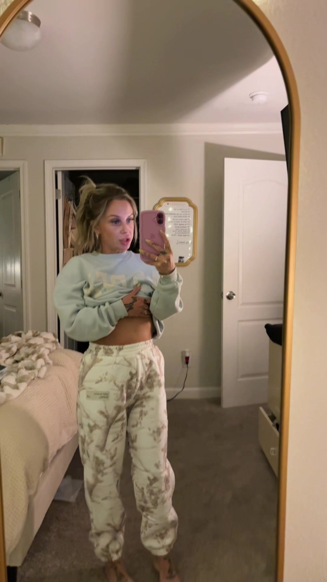 TikTok post by @bbylaceyxoxo for Comfrt. Caption reads: @Comfrt I'm 4'9 for reference lol #shorty....