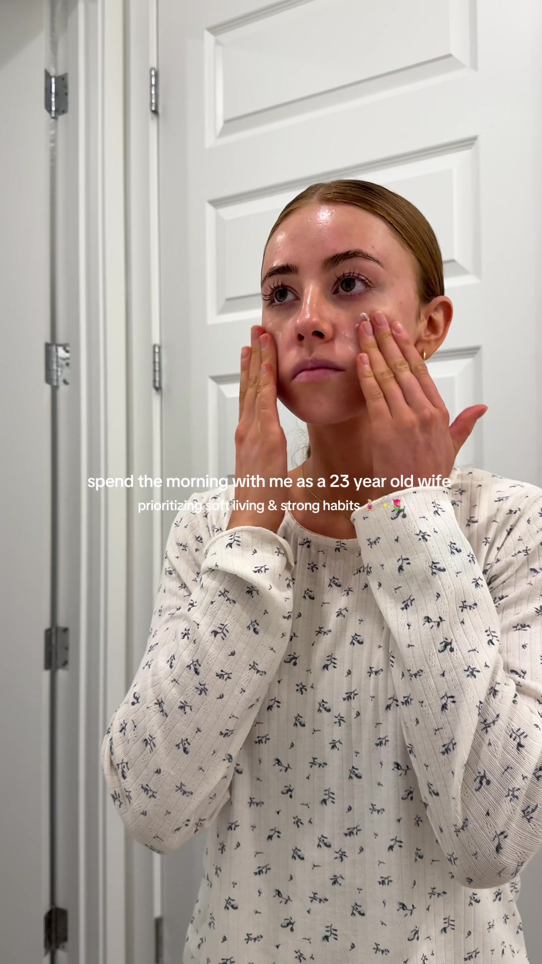 TikTok post by @itsaprilsanders for Babe Original. Caption reads: [...] #walkvlog @Good Molecules @Babe Original....