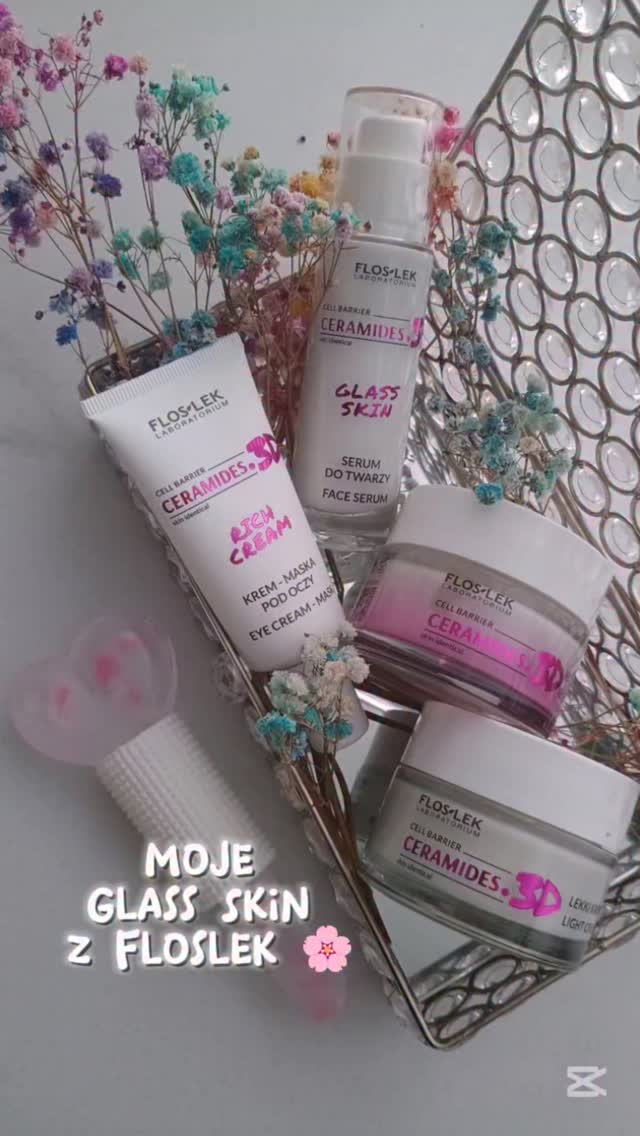 Instagram post by @sarusiaczek for FLOSLEK. Caption reads: Moja skóra właśnie znalazła swoją drugą połówkę!....