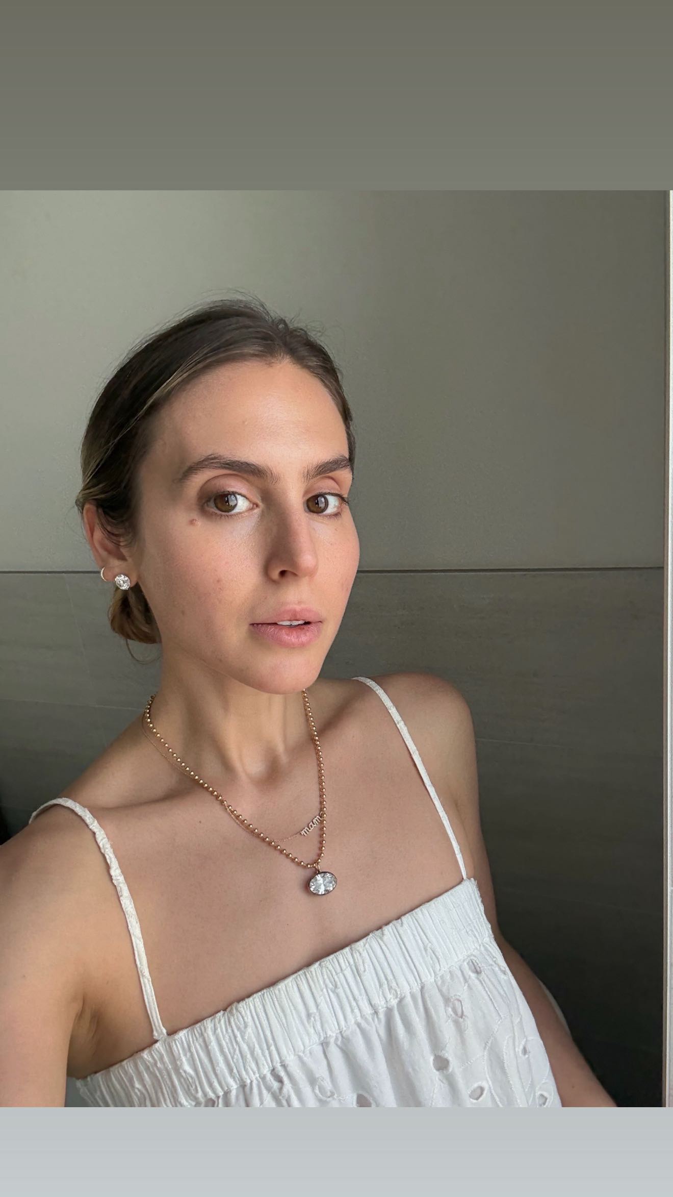 Instagram post by @itsjennarennert for Augustinus Bader. Caption reads: Guess it’s really that good🤌🏻Comment SHOP & I’ll....