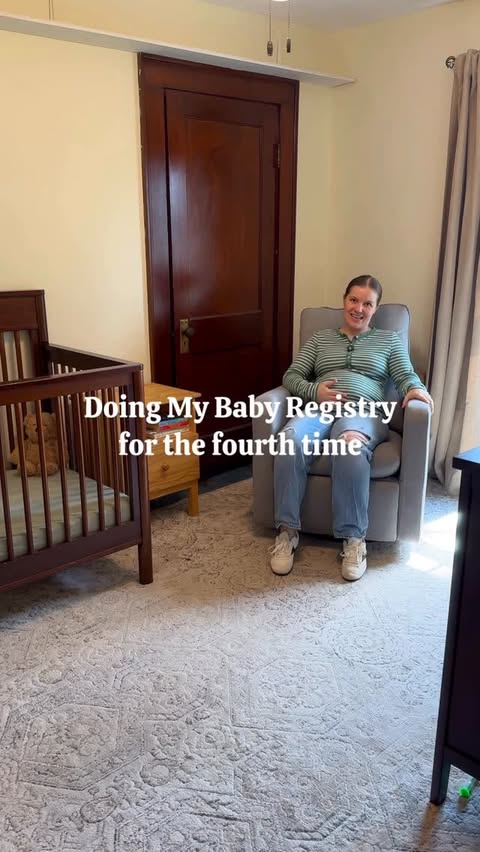 Instagram post by @hannahssentiment for Babylist. Caption reads: [...] new arrival. I really enjoyed using....