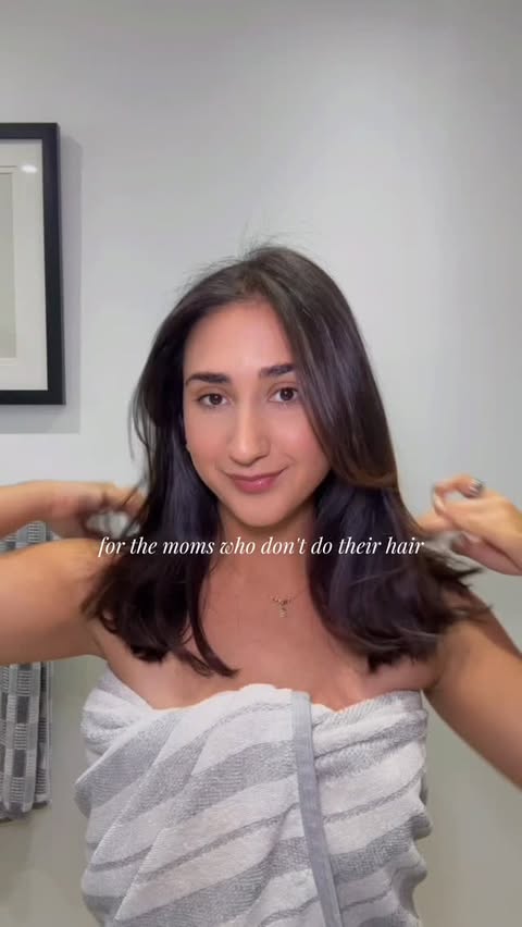 Instagram post by @_daniflorez for Revlon Hair Tools. Caption reads: [...] a mom 🙋🏻‍♀️ same. but the @revlonhairtools....