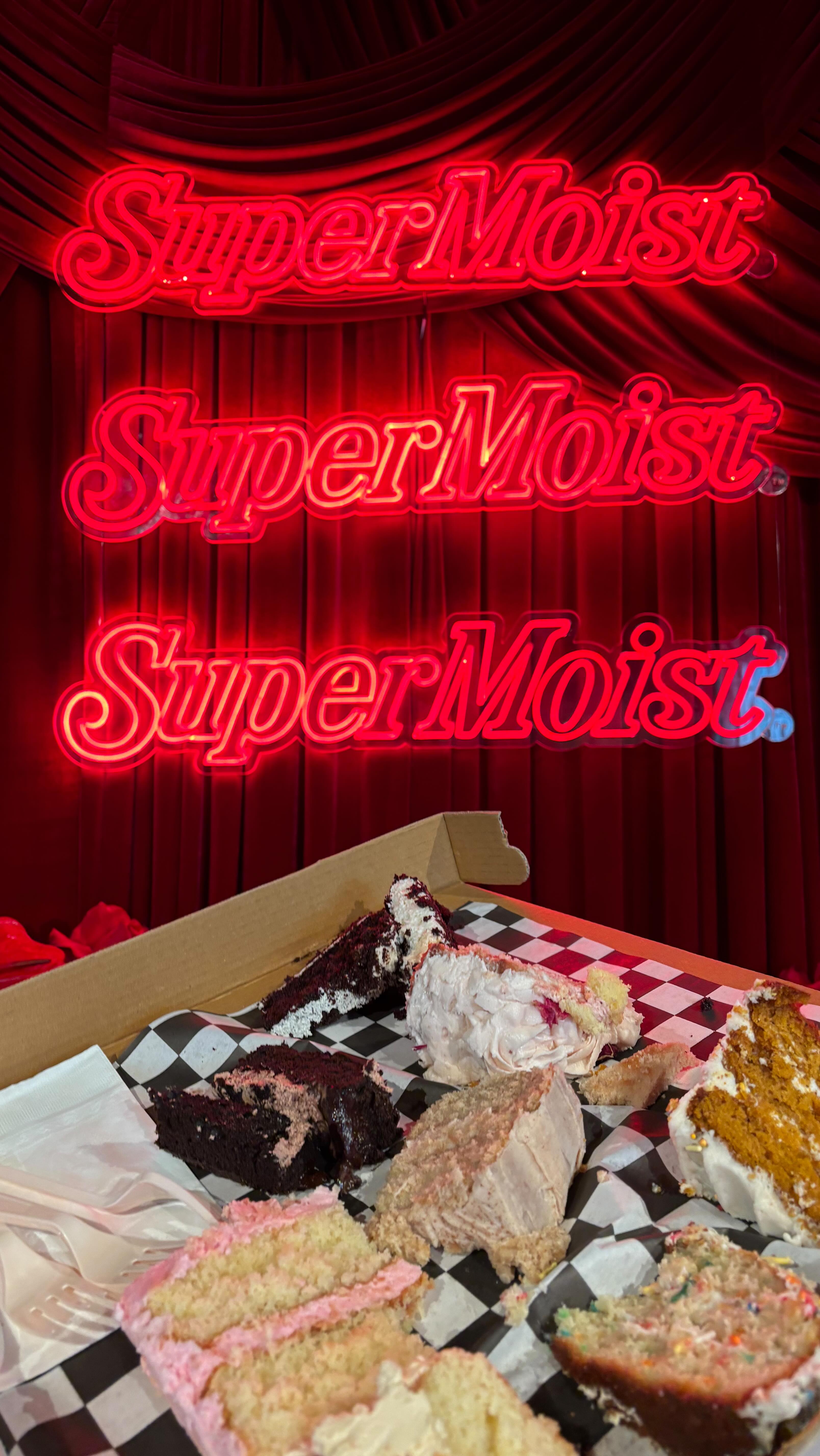 Instagram post by @lindseybakedthis for Betty Crocker. Caption reads: Kicking off the cakesgiving season with Betty’s....