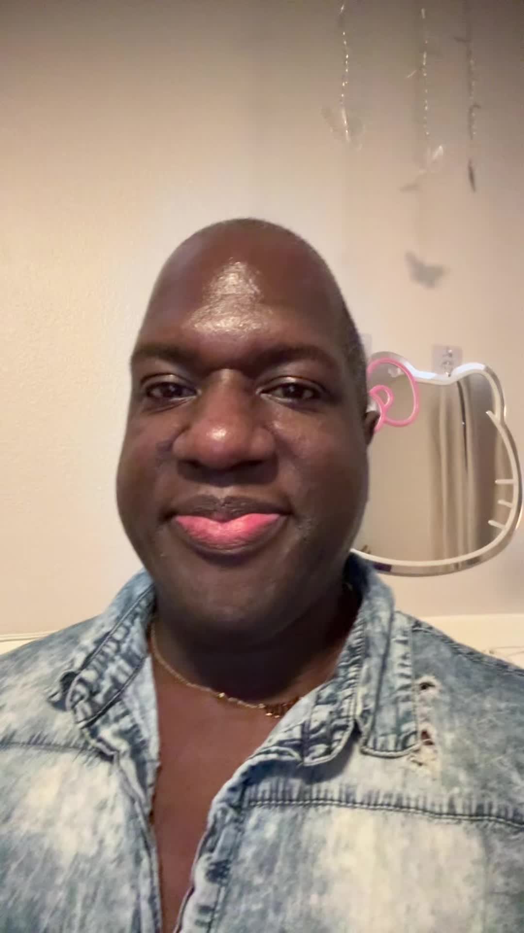 TikTok post by @ohdarris for Chunk Nibbles. Caption reads: I absolutely love all my @Chunk Nibbles family.....