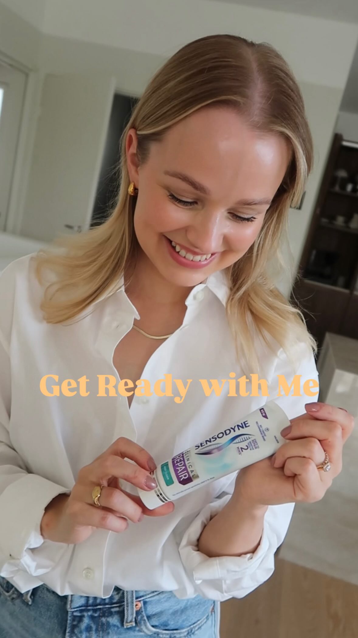 Instagram post by @jonnaluukko for Sensodyne. Caption reads: Kaupallinen yhteistyö: @sensodyne_fi 

Tervetuloa....