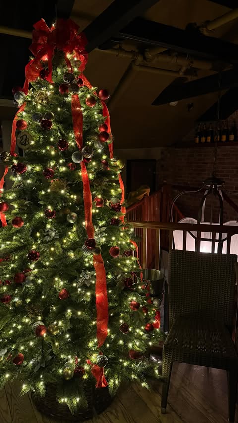 Instagram post by @leahleclerc for Starbucks. Caption reads: #ad let’s do some target holiday shopping together....