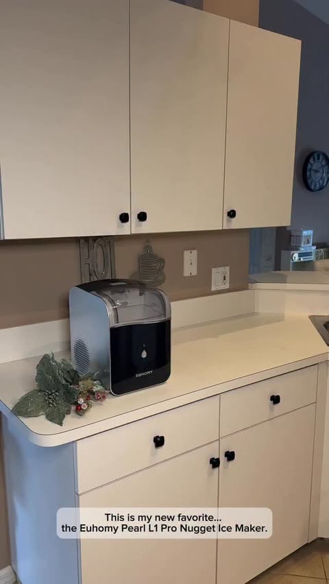 Instagram post by @myusalifee for EUHOMY. Caption reads: [...] the soft, chewable nugget ice from the....