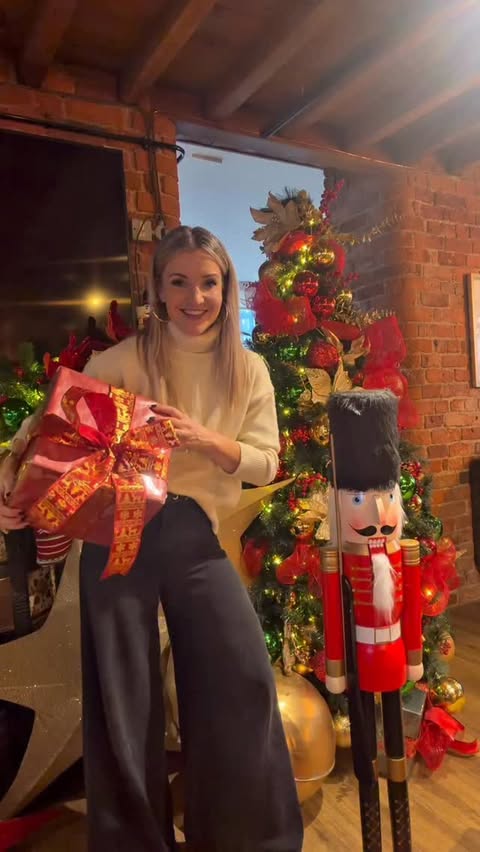 Instagram post by @helenskelton for GO Outdoors. Caption reads: [...] 🎄
 
I’ve been having a wander around....