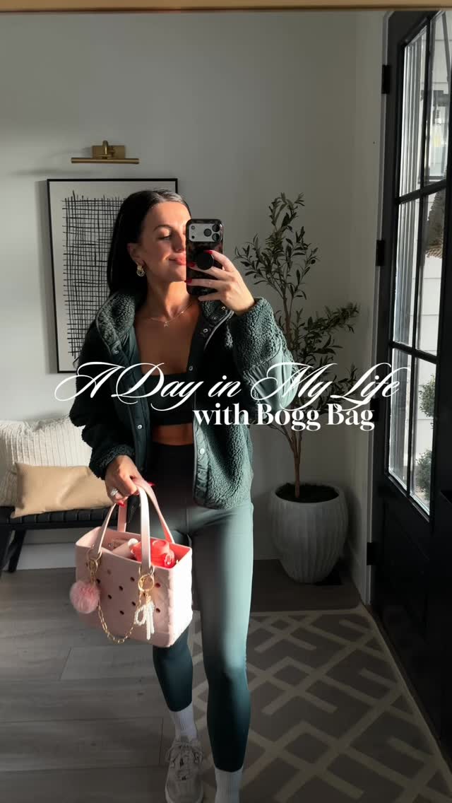 Instagram post by @type.a.style for BOGGBAG. Caption reads: #ad Honestly, my @boggbags showed up for me today....