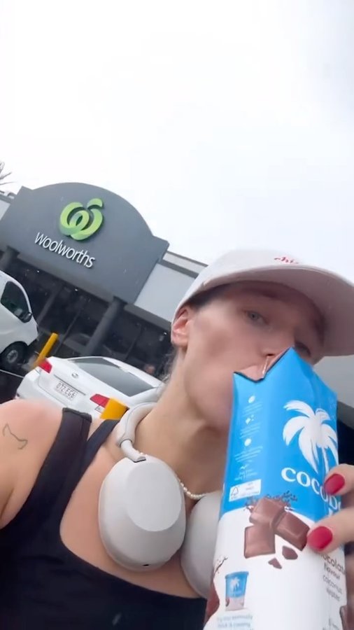 Instagram post by @ellidy_ for Cocobella. Caption reads: We do it for brain cancer (and that pot of gold at....